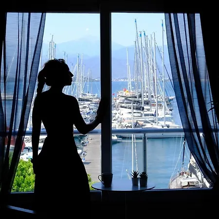 Apartment Yacht Blue House -